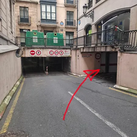 Apartment Old Town Acogedor Con Parking Gratis *